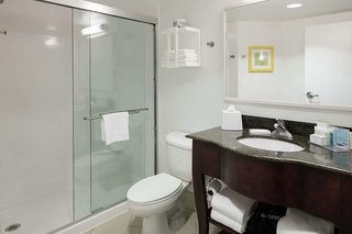 hampton inn and suites memphis beale street