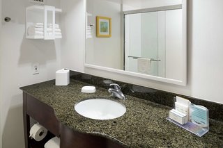 hampton inn and suites memphis beale street