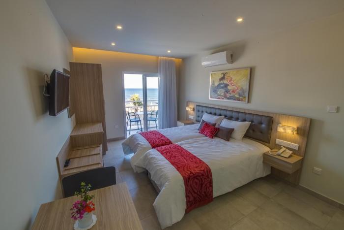 zodiac hotel apartments