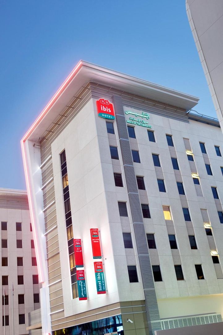 ibis dubai mall of the emirates hotel