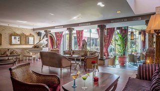 the trinity city hotel