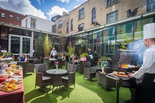 the trinity city hotel