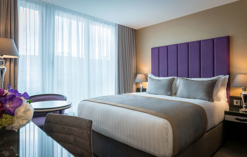 the trinity city hotel