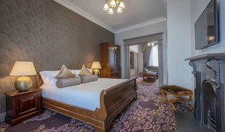 the trinity city hotel