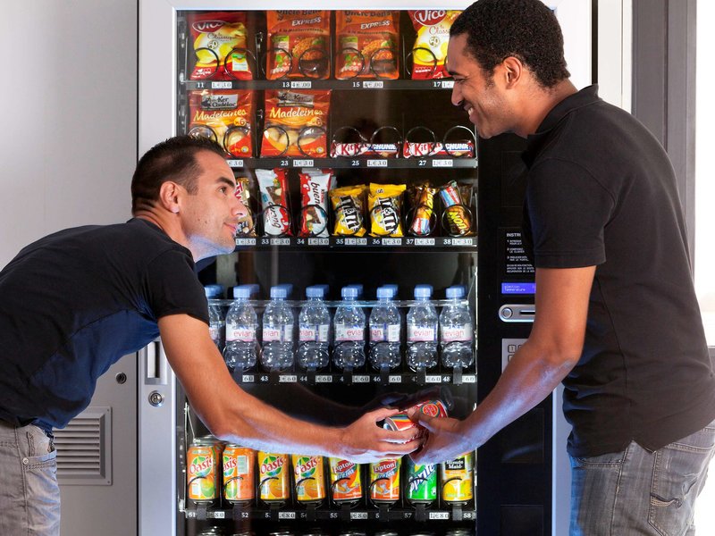 hotelf1 chilly mazarin les champarts