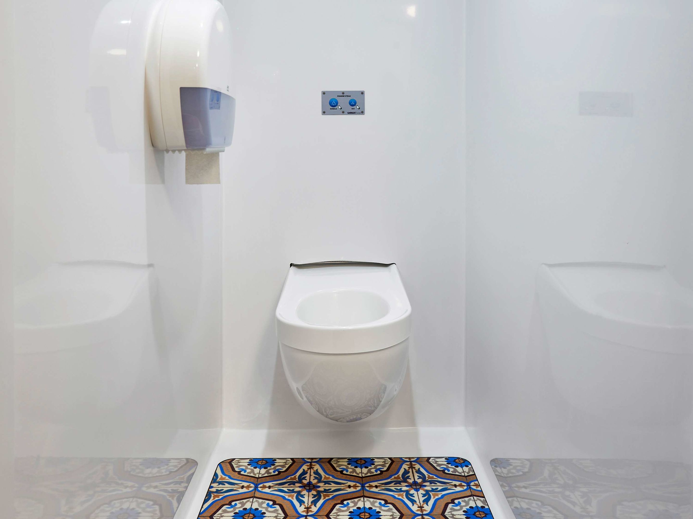 hotelf1 chilly mazarin les champarts