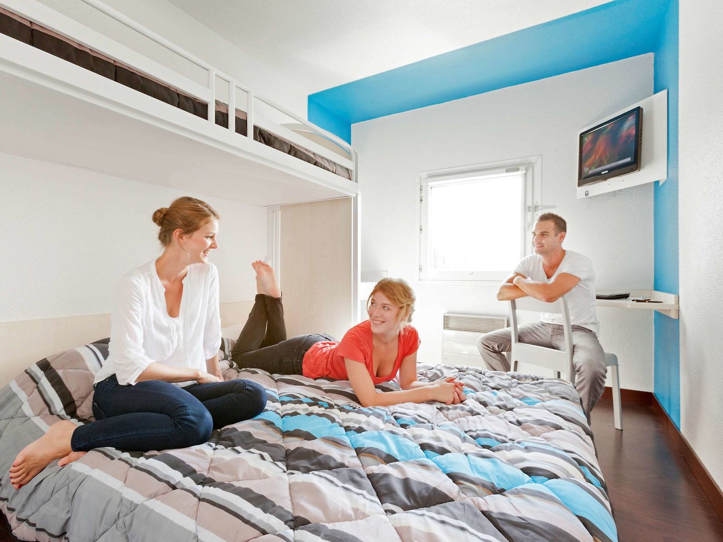 hotelf1 chilly mazarin les champarts