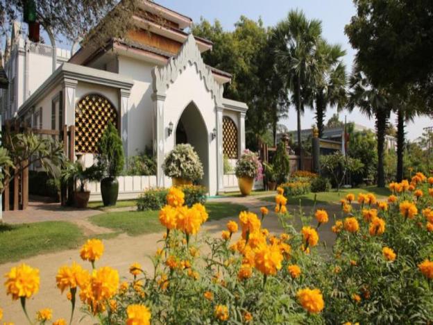 shwe yee pwint hotel