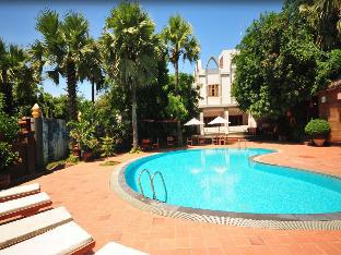 shwe yee pwint hotel