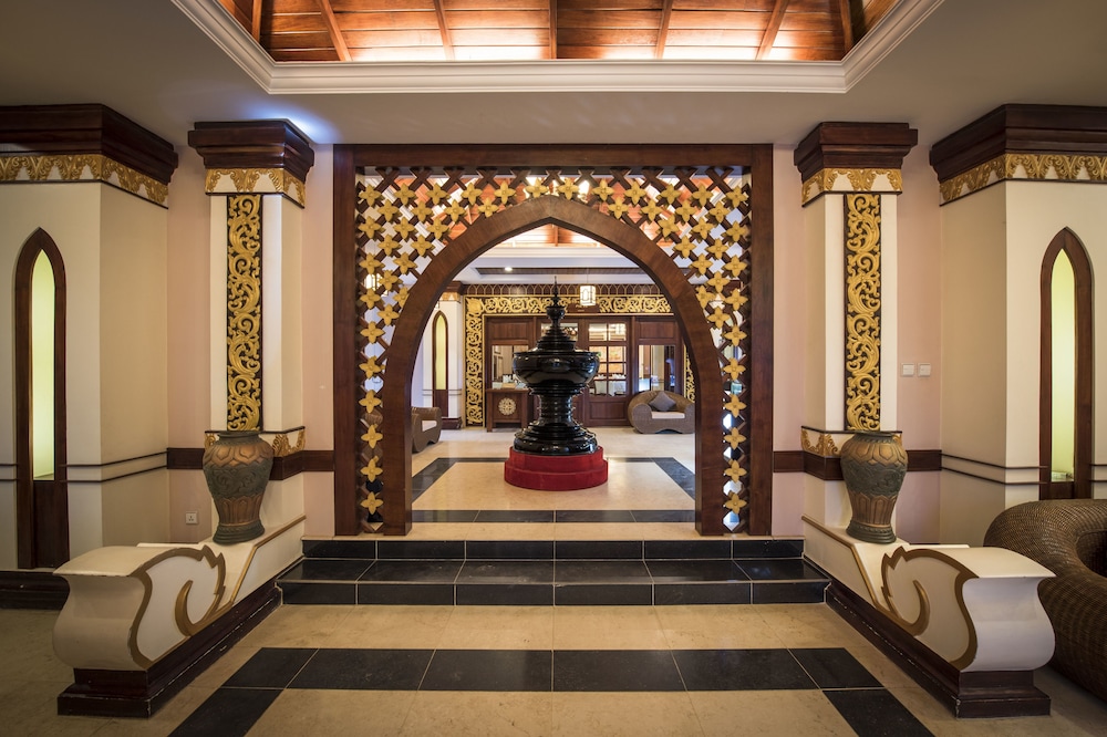 shwe yee pwint hotel