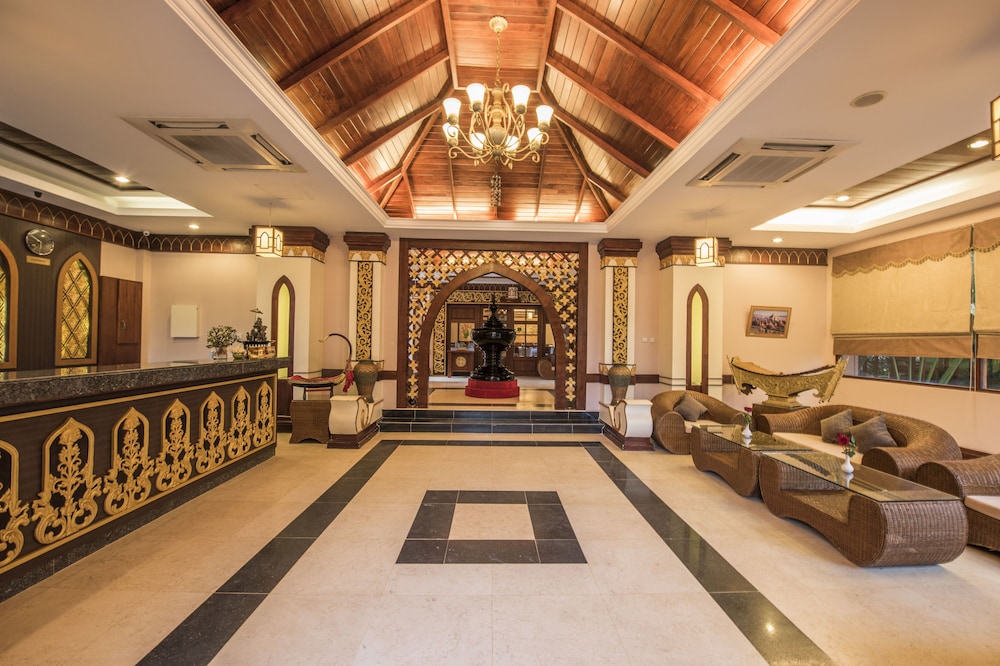 shwe yee pwint hotel