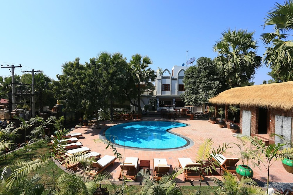 shwe yee pwint hotel