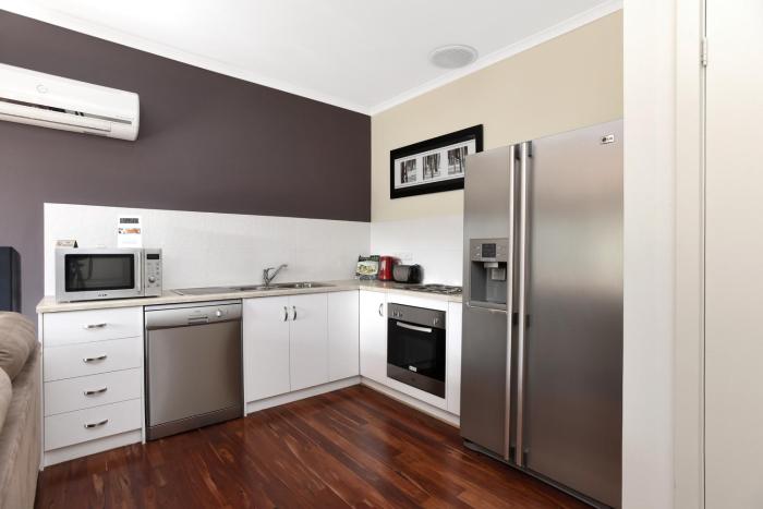 mclaren vale studio apartments