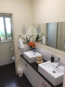 mclaren vale studio apartments