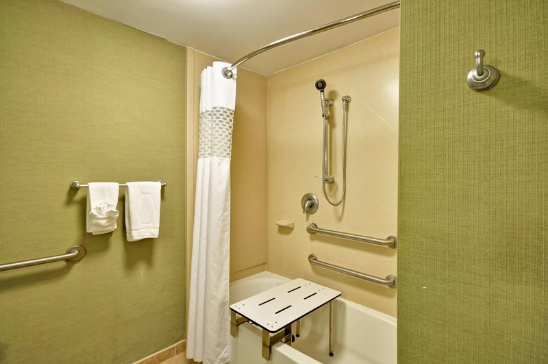 hampton inn kansas city airport
