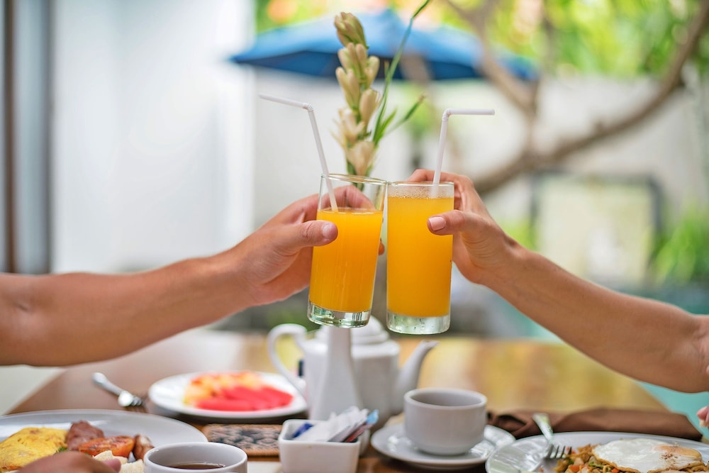 kubu manggala villas seminyak