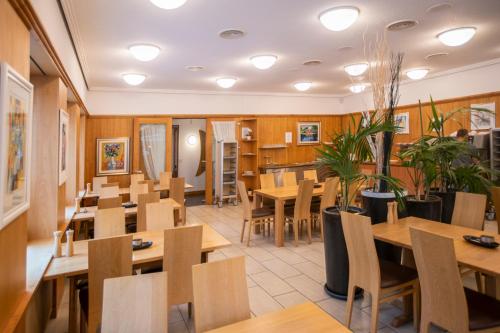 hotel rotes kreuz