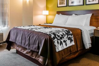 Sleep Inn Midland,Saginaw>>Midland,3 star