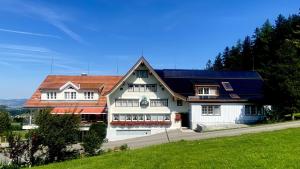 hirschen wald gasthaus and backerei
