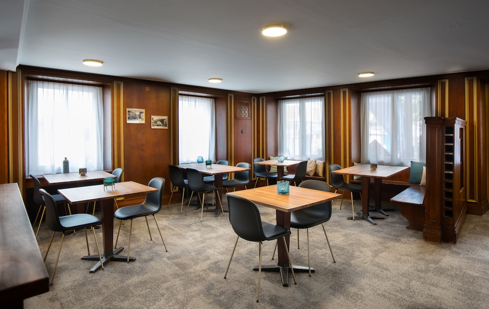hotel krone by bsmart