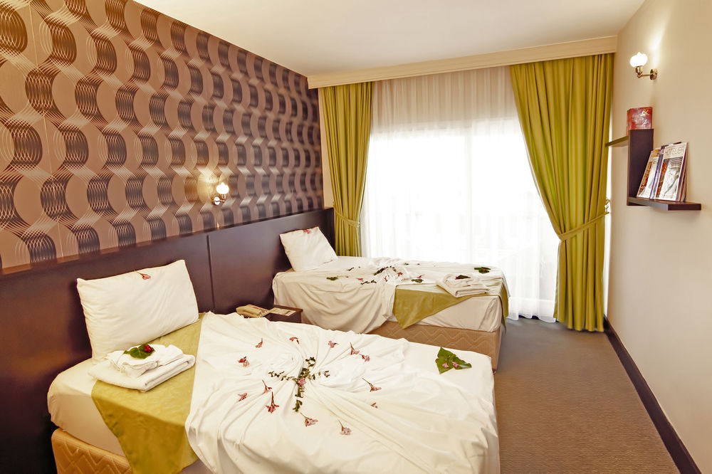 Green Gold Hotel,Davutlar>>Aydin,3 star