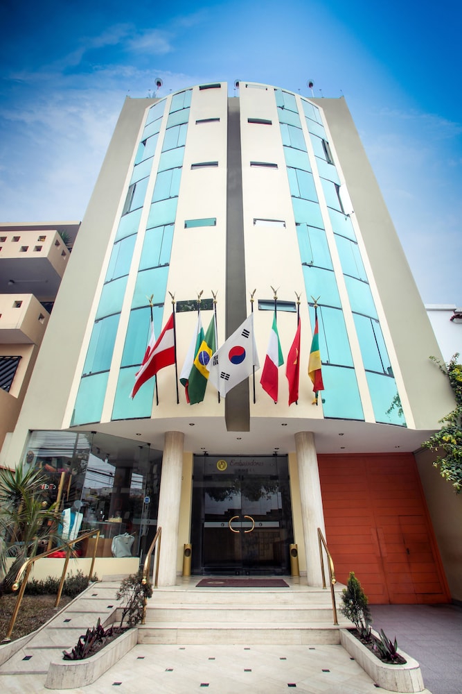 embajadores hotel