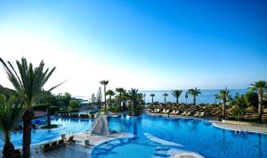 Four Seasons Hotel,Near Amathus Beach,5 star