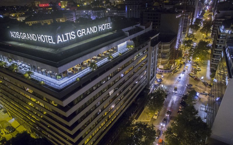 altis grand hotel