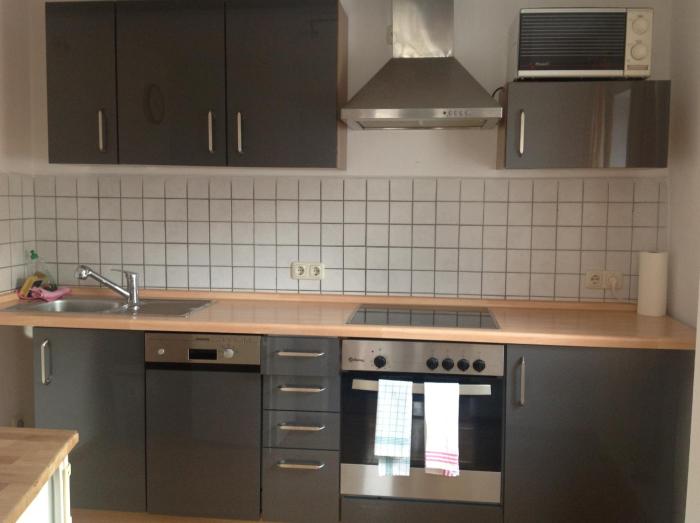 bed and kitchen burgau