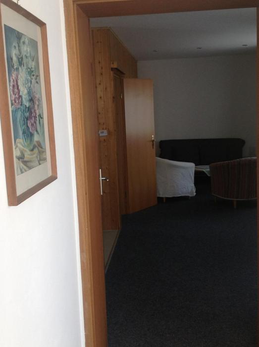 bed and kitchen burgau