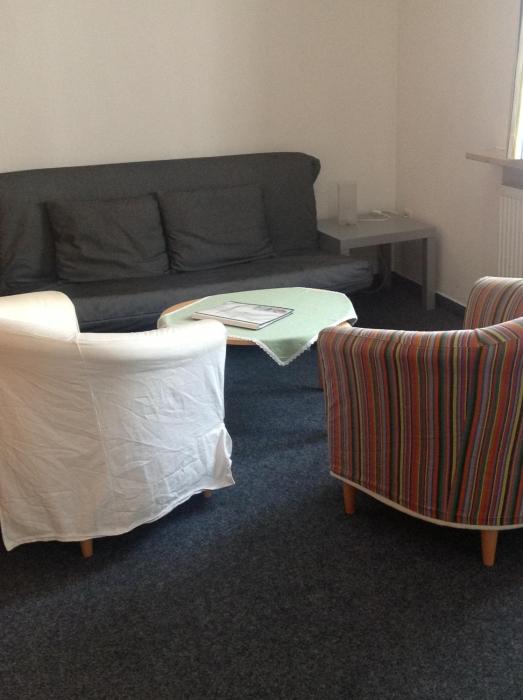 bed and kitchen burgau