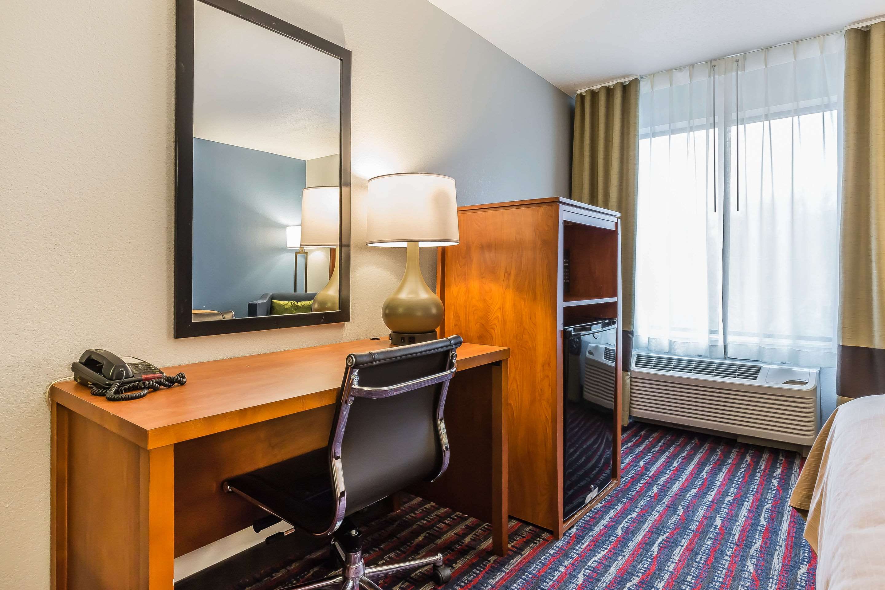 comfort inn alton near i 255