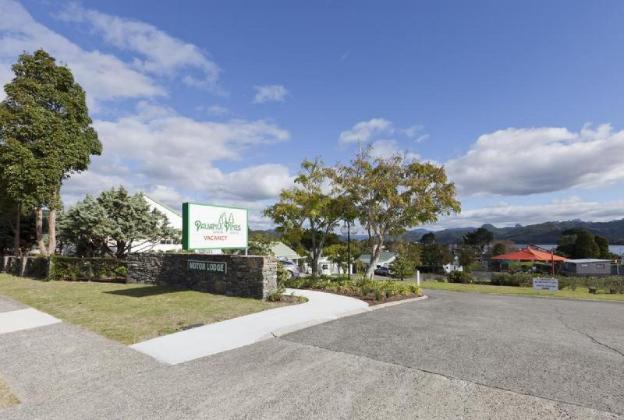 pauanui pines motor lodge