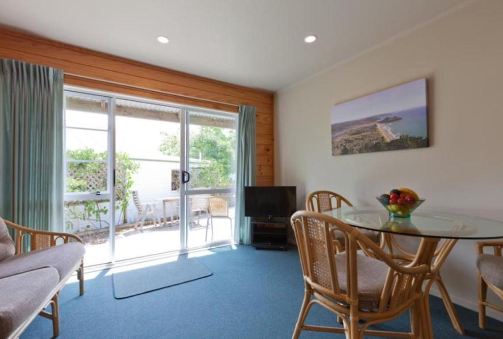 pauanui pines motor lodge