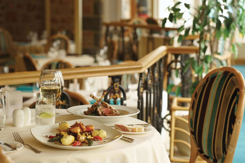 best western moores central hotel