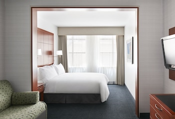 central loop hotel