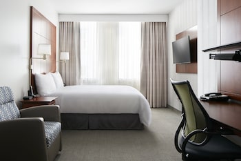 central loop hotel