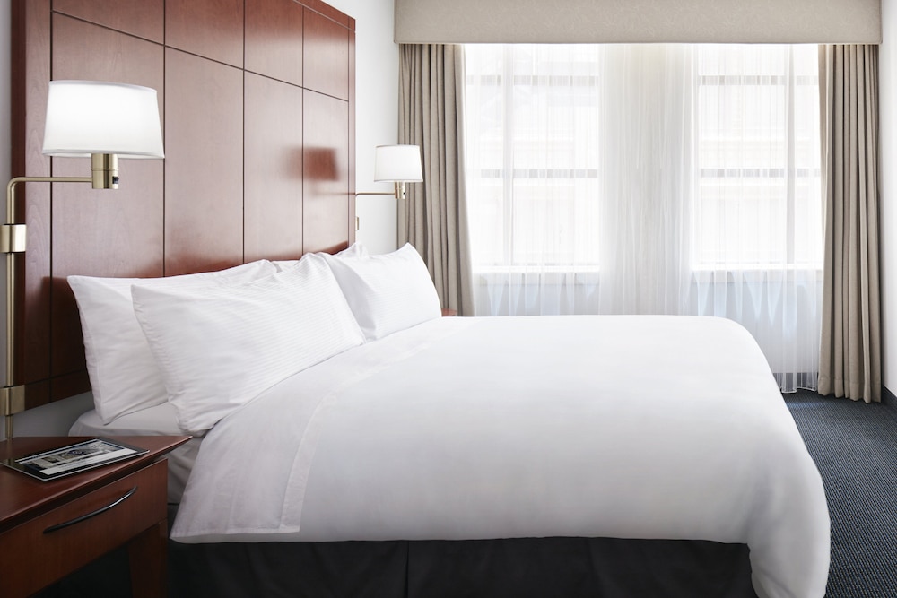 central loop hotel