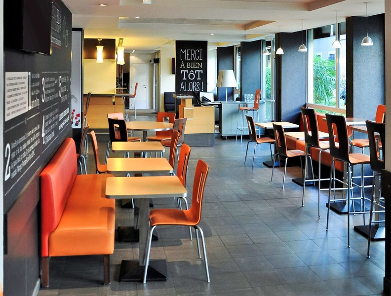 bandb hotel marseille prado parc des expositions