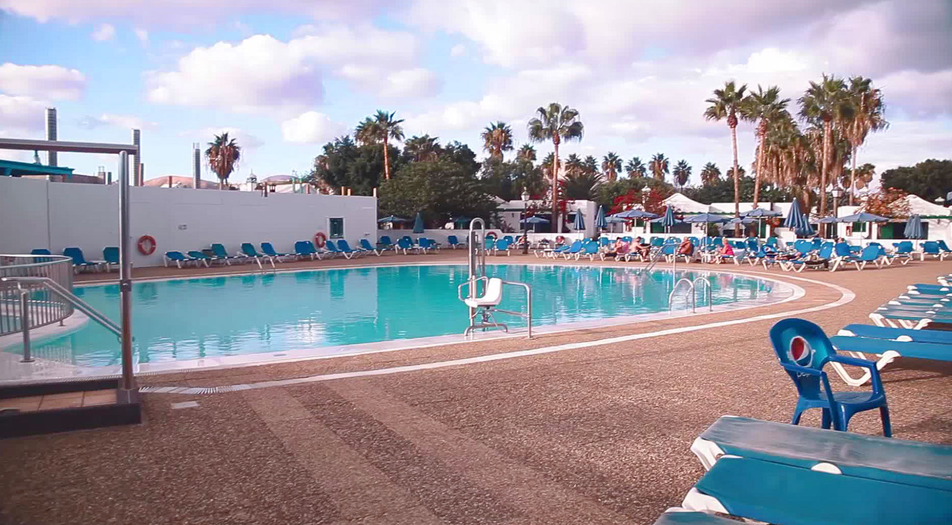 hyde park lane villas