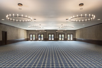 the virginian lodge