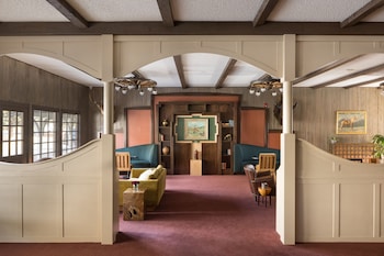 the virginian lodge