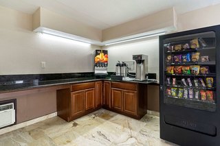 rodeway inn clearwater dunedin