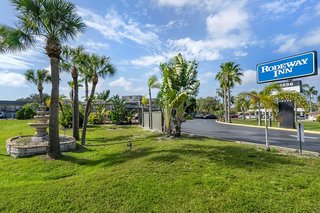 rodeway inn clearwater dunedin