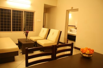 hotel arches