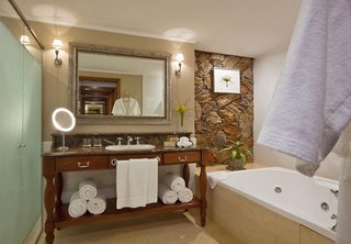 sheraton colonia golf and spa resort
