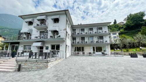 hotel stella alpina