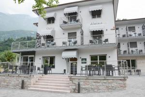 hotel stella alpina