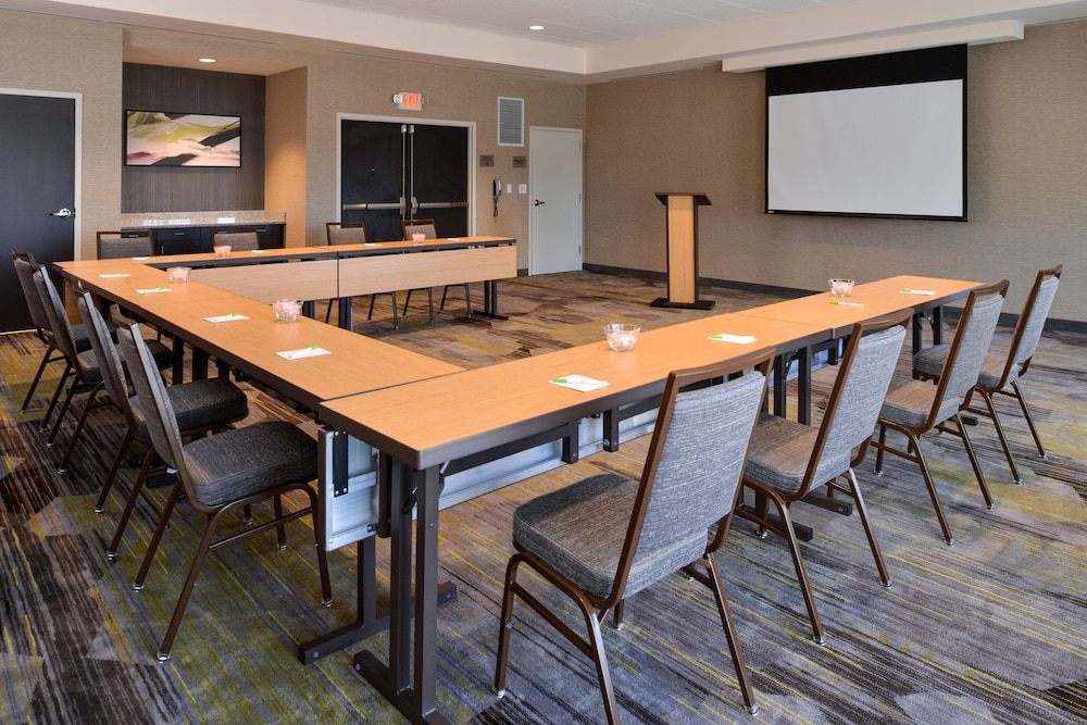 courtyard by marriott st louis st peters
