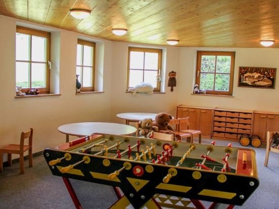 alpinhotel zirbenhof